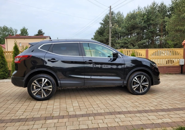 Nissan Qashqai cena 58900 przebieg: 179000, rok produkcji 2017 z Częstochowa małe 92